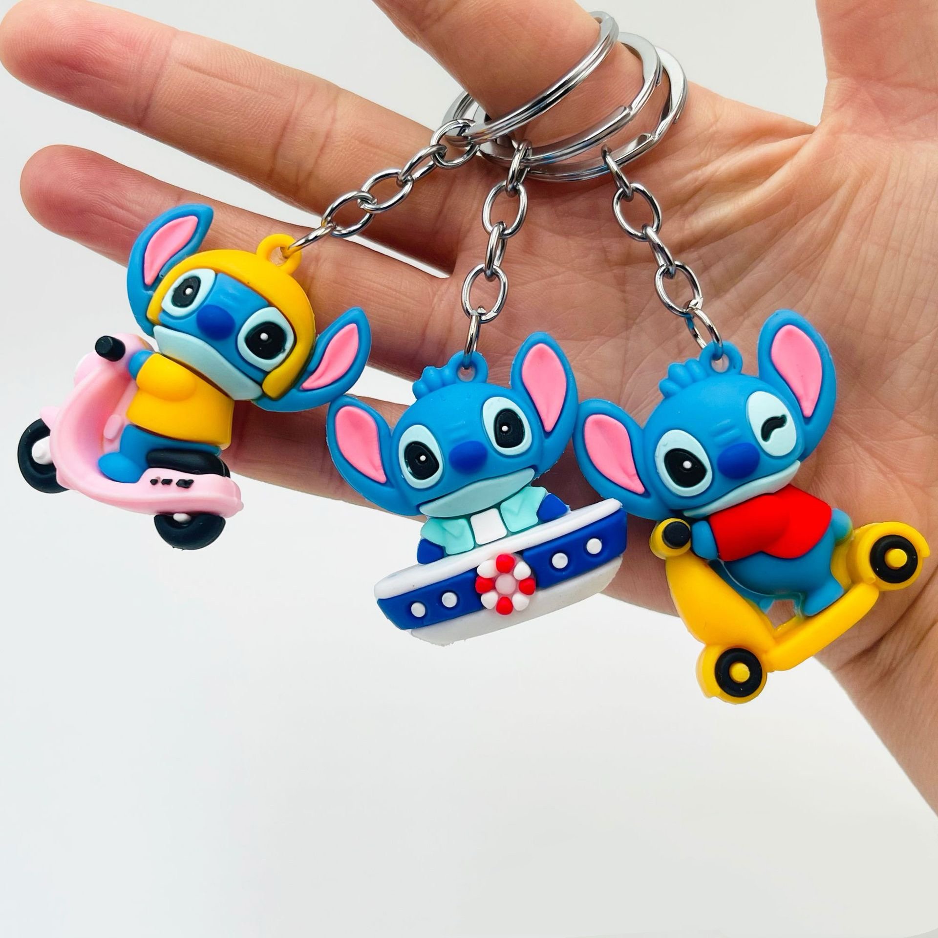 Mini 3D Silicone Anime Keychain Rubber cute Creative Cartoon Lilo Stitch keychains car Backpack Bag Pendant keyring key chain
