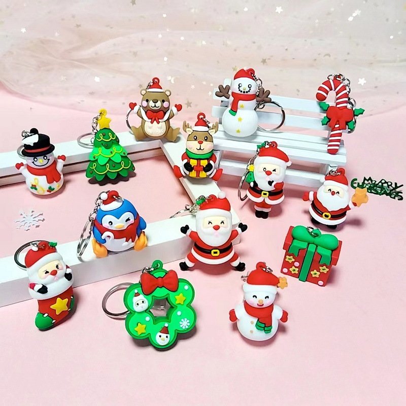 New Design Cartoon Christmas Gift Keychain Accessories Cute Christmas Doll Keychain Accessories Bag Car Key Pendant
