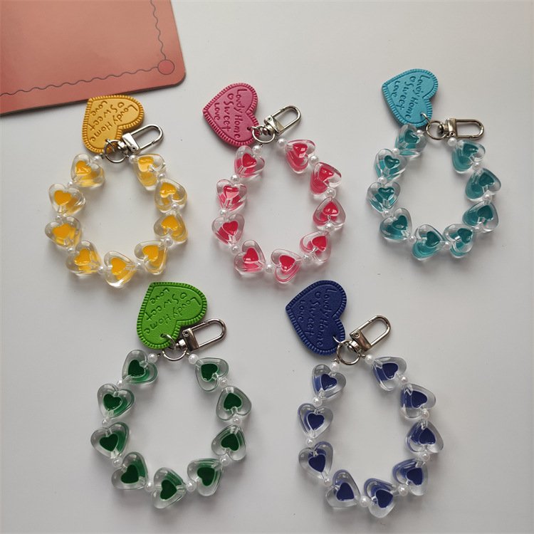 Luxury Crystal Clear 3D Cute Love Heart Acrylic Bead Bracelet Keychain Car Charm Keyrings Women Bag Pendant Jewelry Accessories