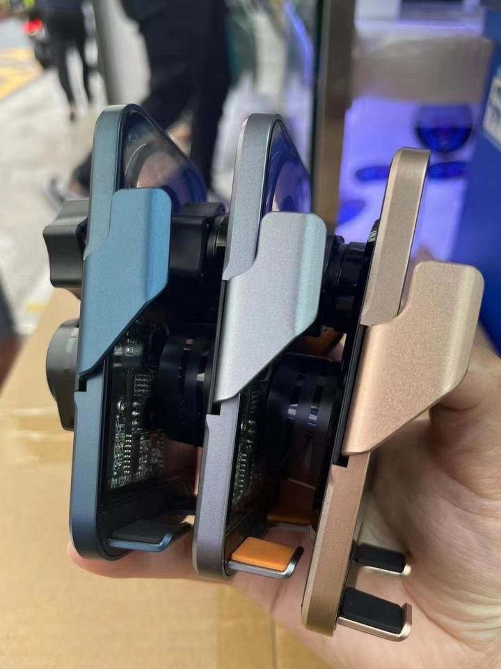 Stable Mount Strong Firm Grip Mobile Phone Adjustable Magnetic Bracket Car Wireless Charger Phone Holder