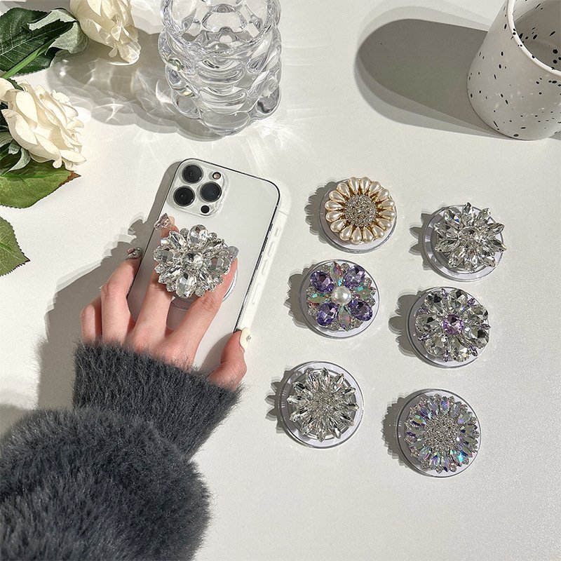 Wholesale Luxury Masonry Diamond Desk Foldable Stand Ring Magnetic Mobile Phone Holders For Mobile Phone Accessory Socket
