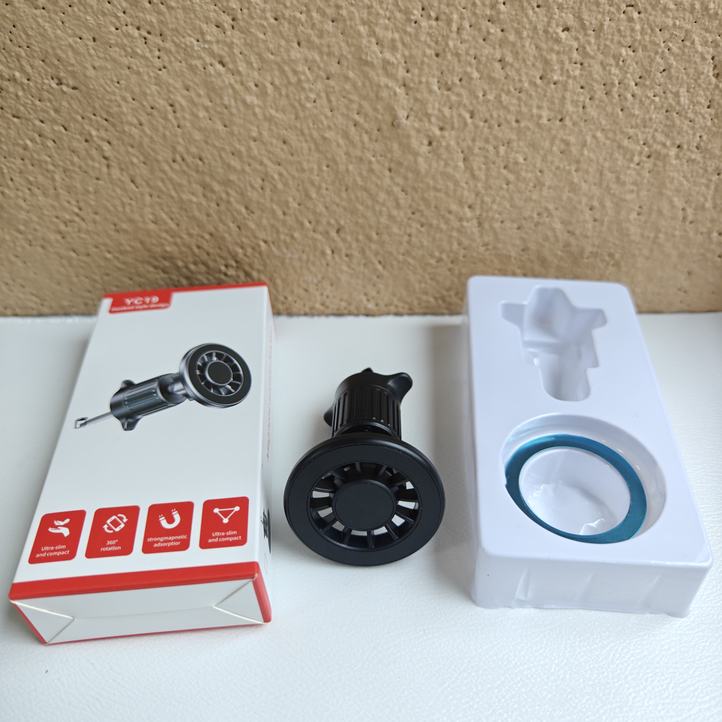 2024 Hot selling Flexible Rotation Car Accessories Mount Air Vent mobile magnetic car phone holder For iPhone 16 15 14 Pro Max