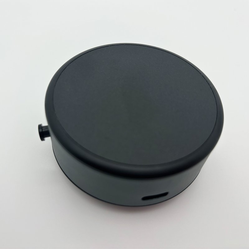 2024 Universal Magnetic Glass Vacuum Car Phone Holder Stable Mobile Holder with Automatic Clip Fix Mode