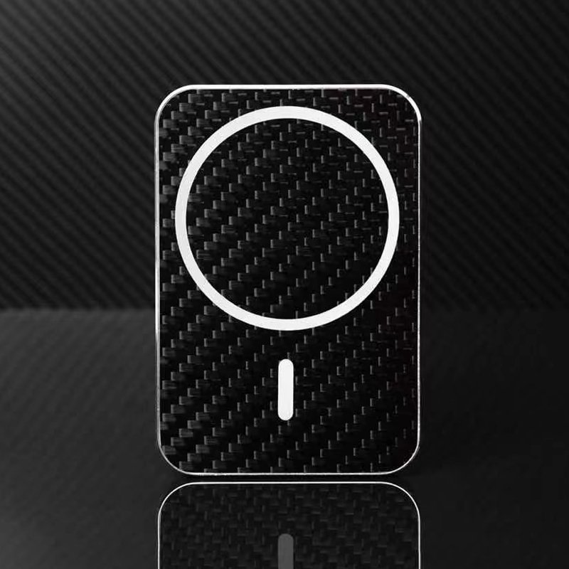 The new product is compatible with magnetic car charger safe navigation suitable for iPhone 12/13/14/15 PRO MAX