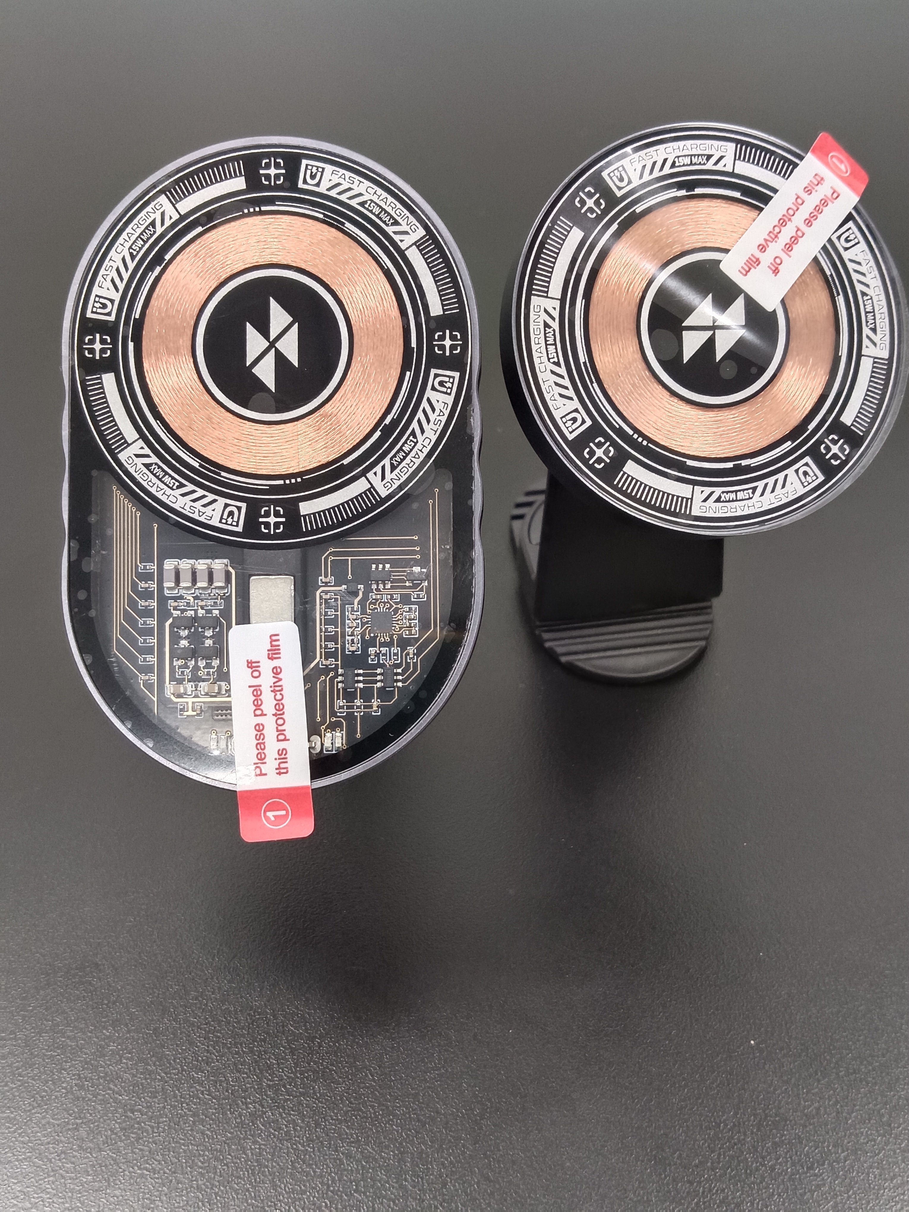 2024 Top Sales Magnetic Car Wireless Charger for iPhone 15 Pro Max 15W Punk Transparent Fast Charging Pad Mobile Phone Holders
