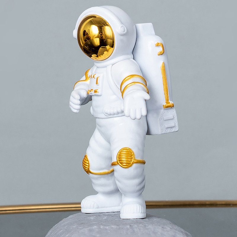 2024 New models mobile phone accessories cute 3d astronaut phone stand for All iphone spaceman phone holder