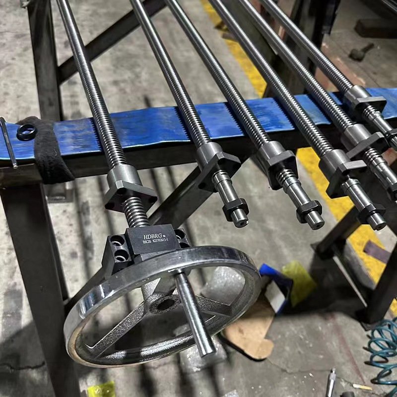 Rectangular Lead Screw In Both Directions Rectangular Thread Rod For Automatic Industry