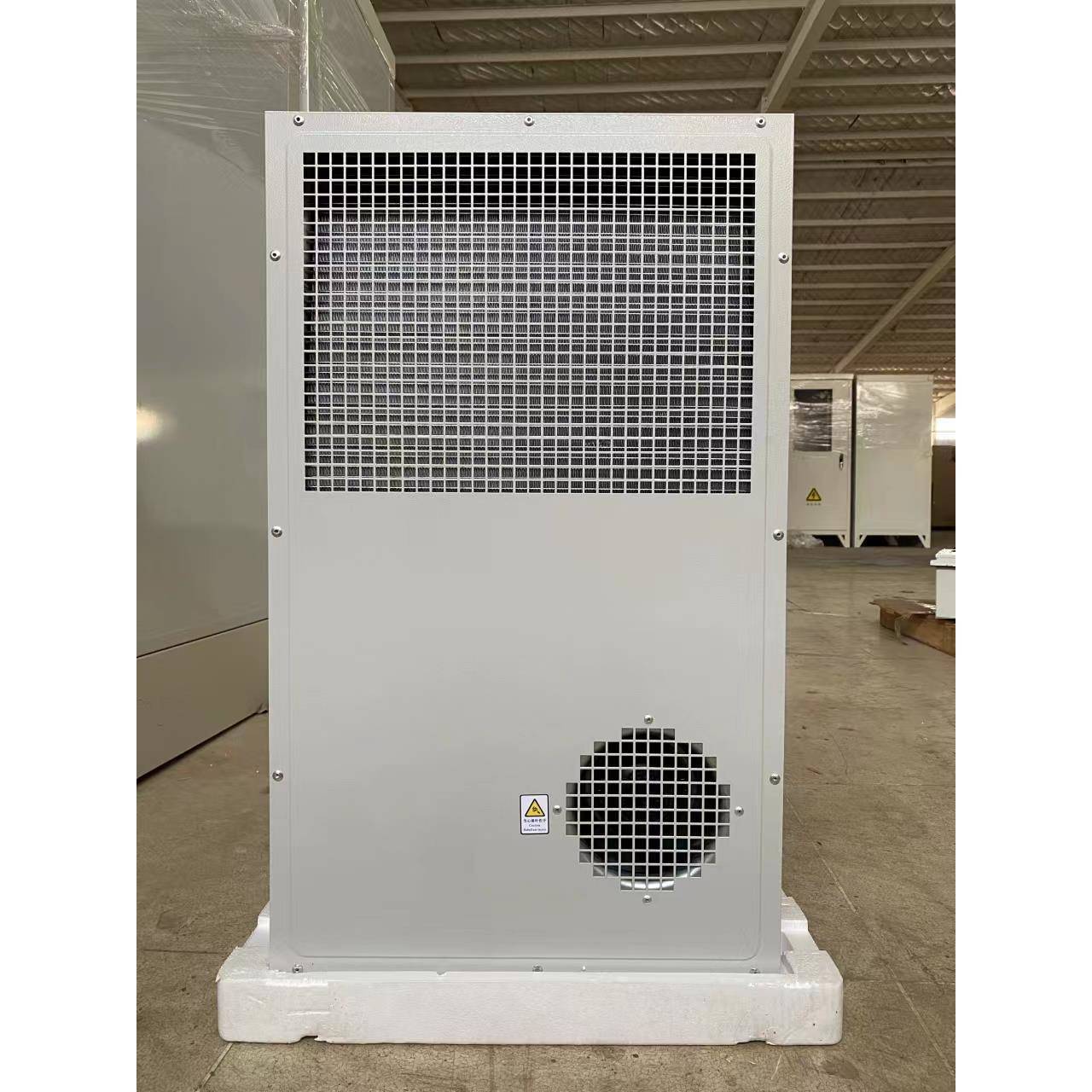 BLACK SHIELD AC1500 OUTER AIR CONDITIONING EXCHANGE 1500W EFFICIENT REFRIGERATION AND HEATING 2000W POWERBOARD AC600W