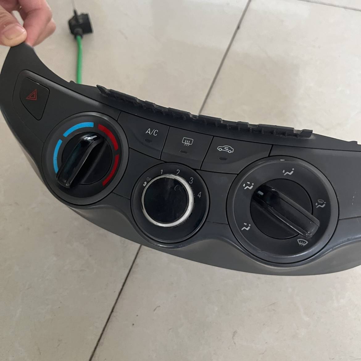 AIR-CONDITIONING PANEL CONTROL ON THE AC-HAND WIND TUNNEL LINE, NEW SAIOR 3 METER 15-18 CHEVLAND
