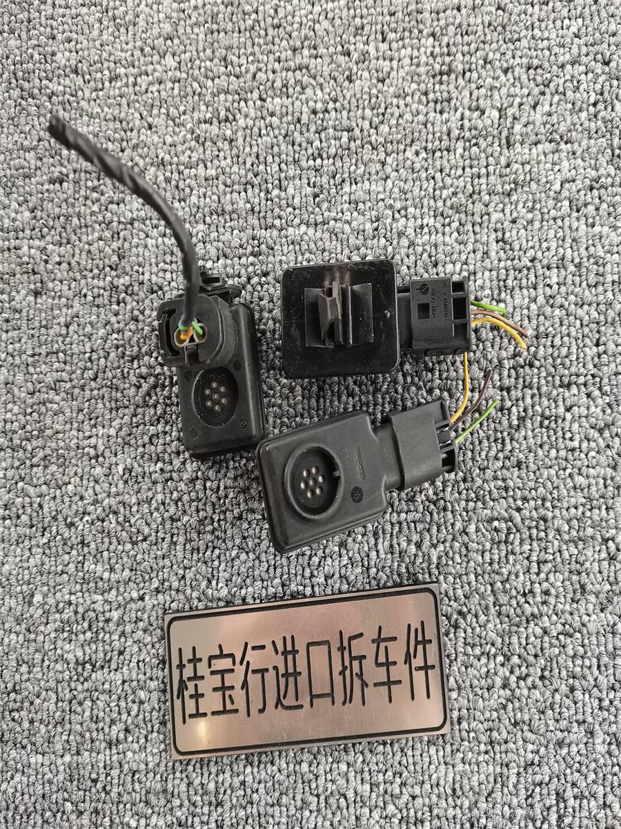 Application of BMW F3035F18F15F25e60e90G38 AUC sensor