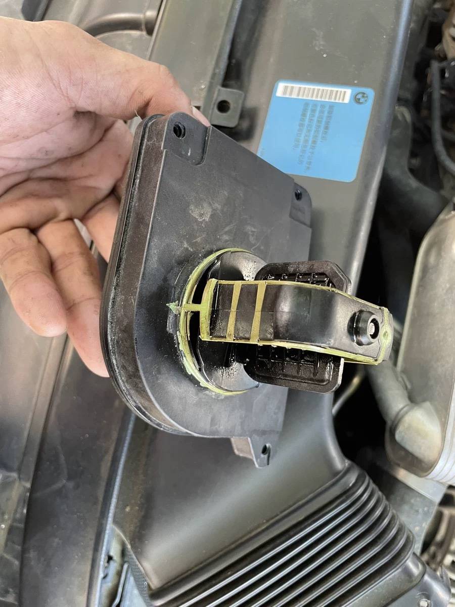 N2 intake adjustment installation 5 placement full variable input air intake air system is to reach 1 large valve Madam 2 small valve |