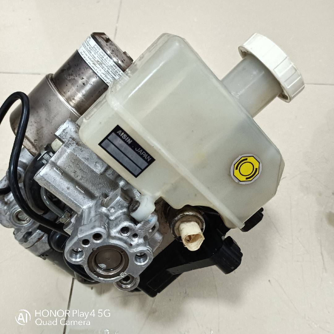 Mitsubishi V78 brake total pump Pajero ABS pump V73 V77 V93 V97 brake system V75 original