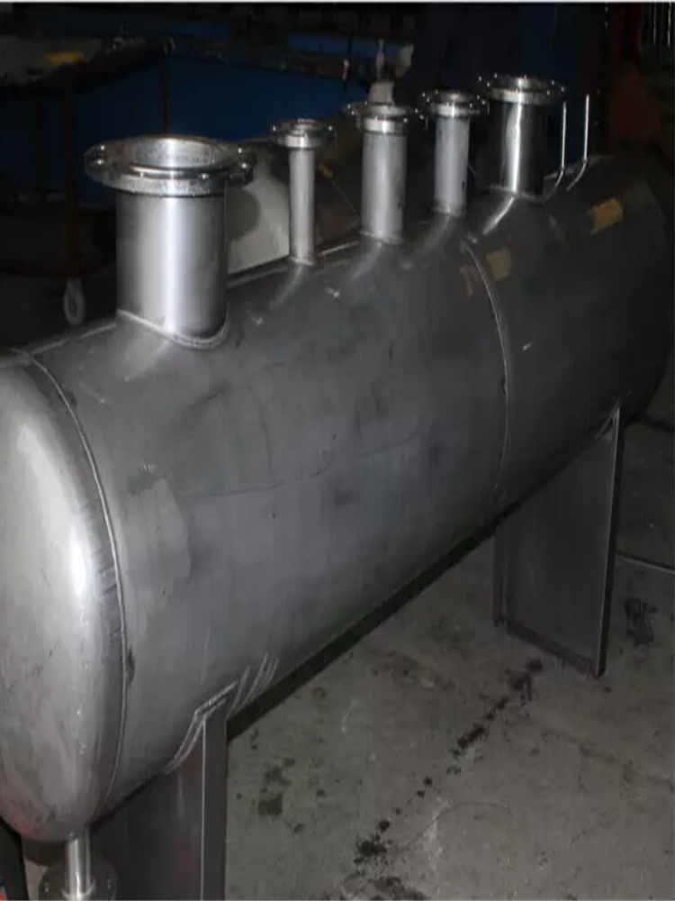 2.4 meters in length 12 Large -scale circulating water system Hydropower cooling water system stainless steel hospital points