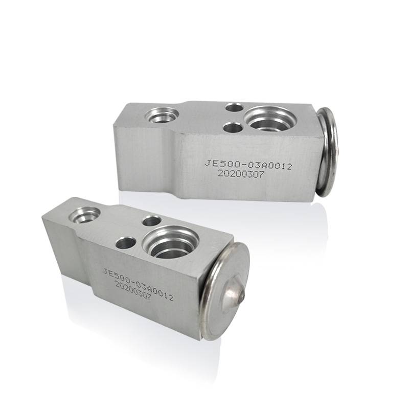 Jianghuai Gel issued heavy truck accessories compressor cooling system and air -conditioning accessories original genuine expansion valve