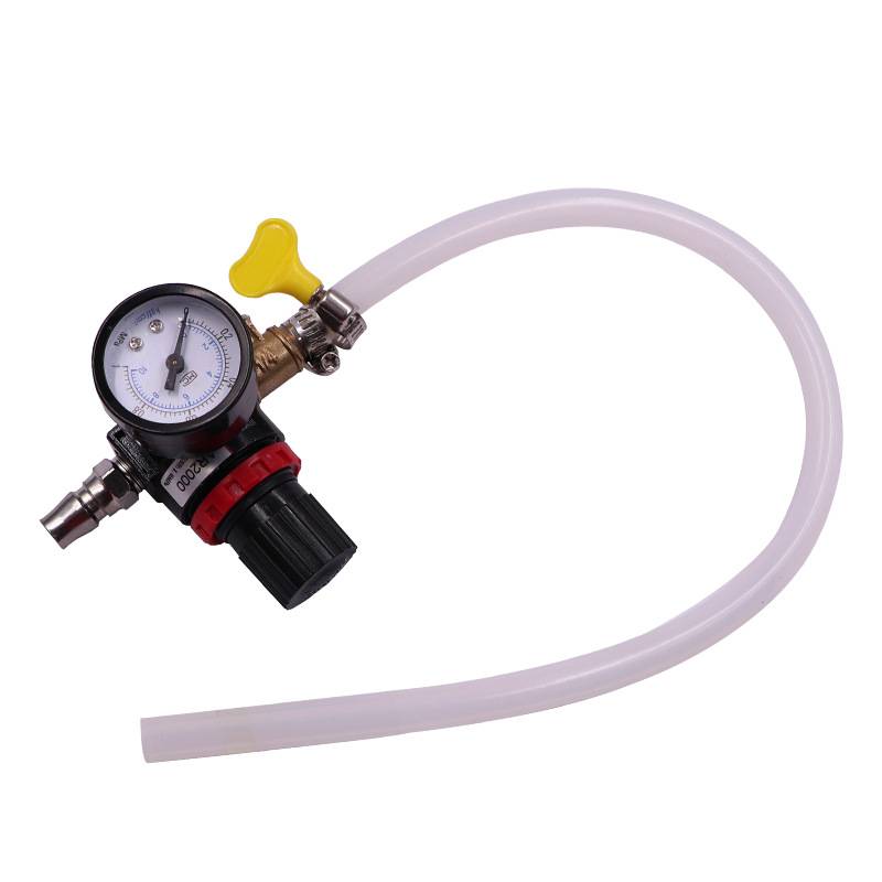 Pressing the water tank pressure leakage leakage leak detector pressure cooling car water tank system testing tool to cheer up