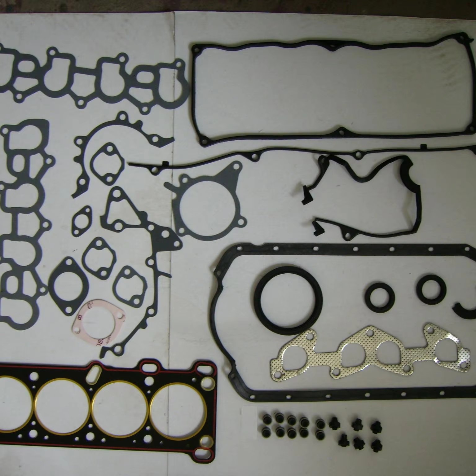 High quality Auto Car Parts Complete Gasket Kit For KIA&MAZDA B5 Engine Overhaul Gasket Kit OEM 8ABS-10-271