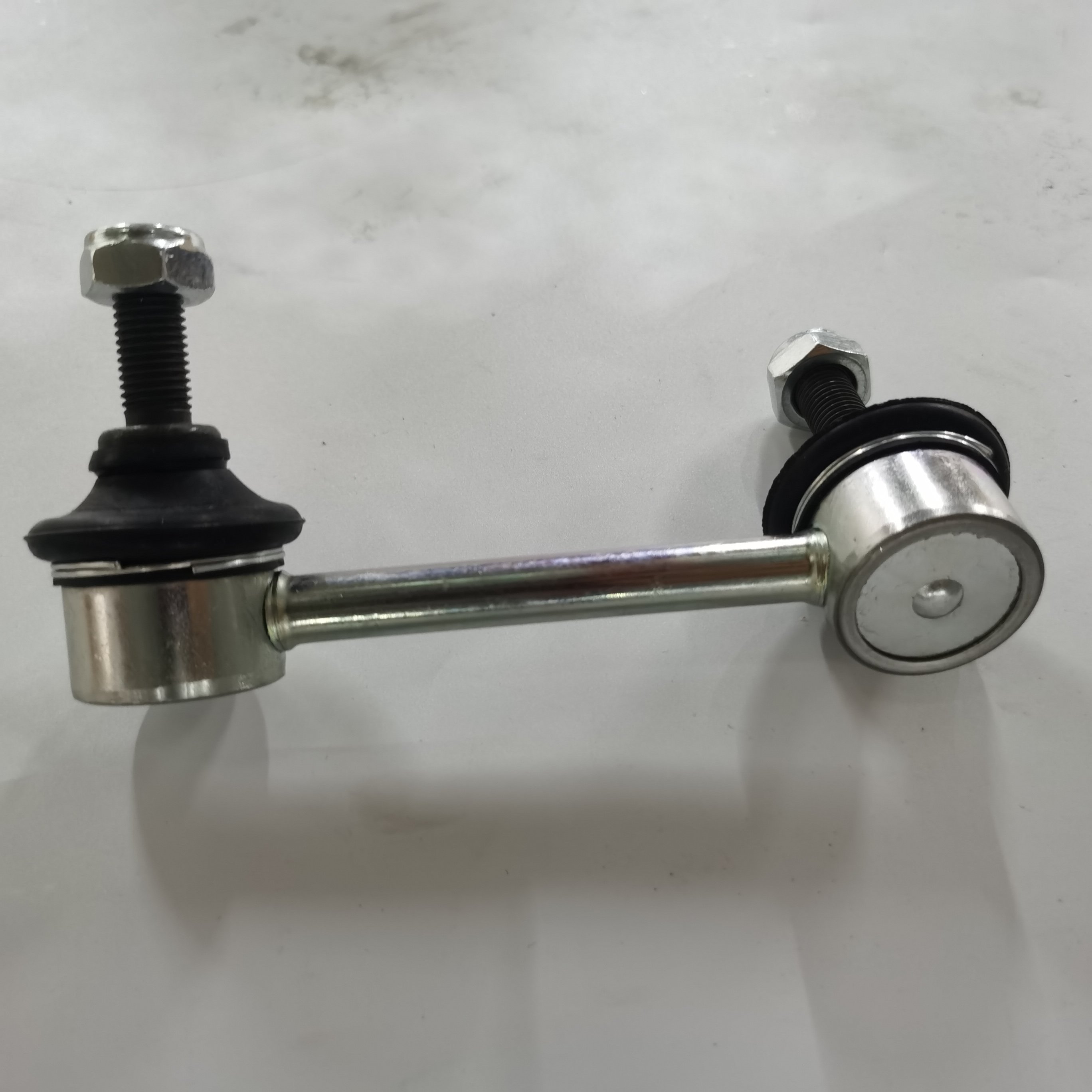 Original SAIC MAXUS V80 Stabilizer Rod Connecting Rod Assembly C00001208