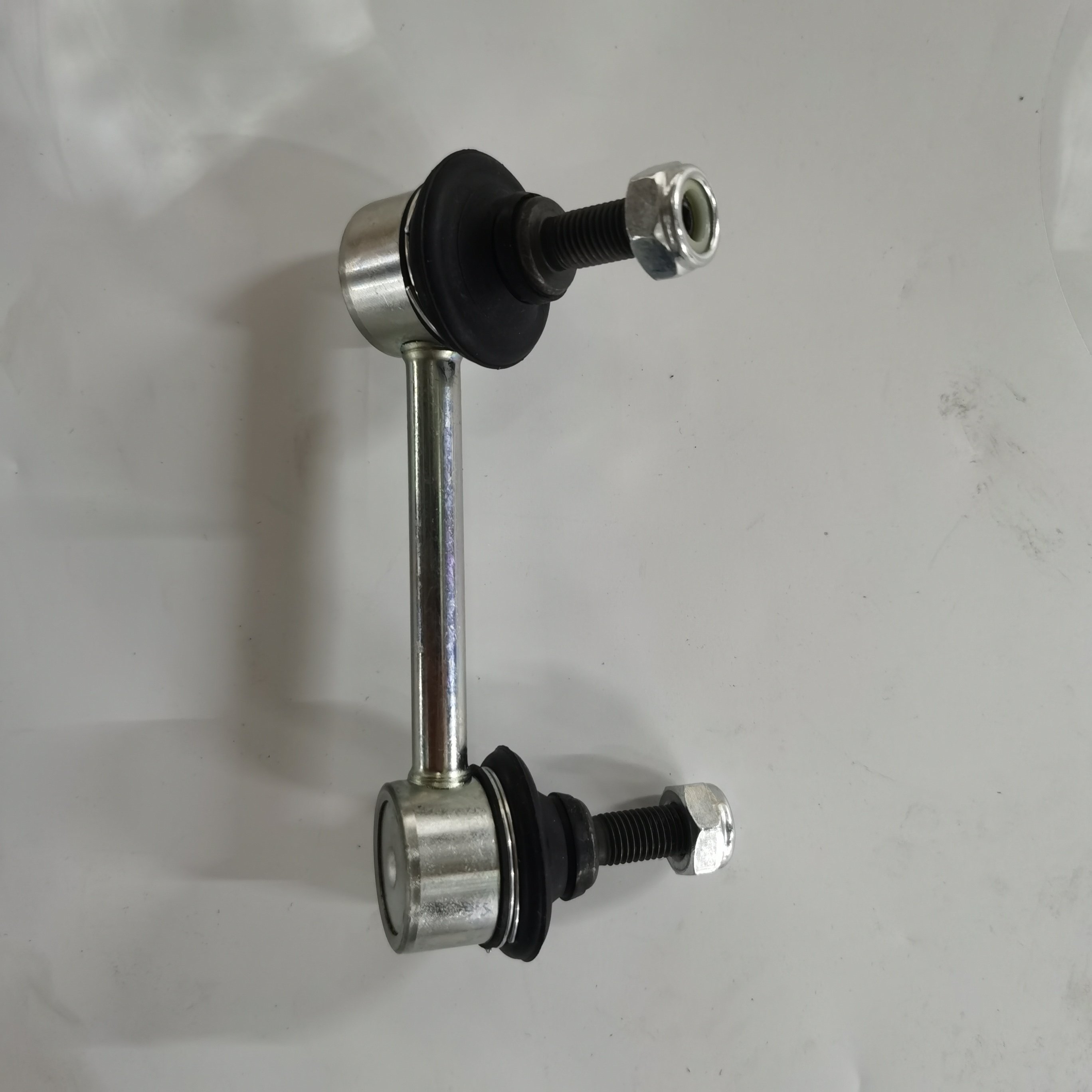 Original SAIC MAXUS V80 Stabilizer Rod Connecting Rod Assembly C00001208