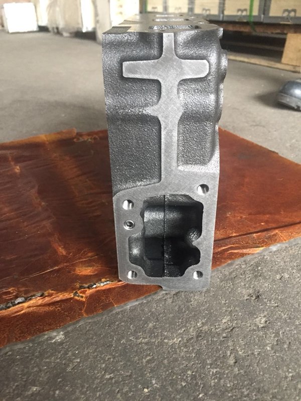 Complete cylinder head for Diesel Engine Parts for D1703 Cylinder Head 16444-03047 D1703