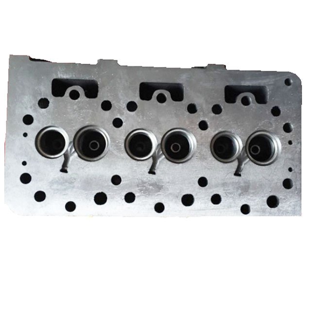 Machinery Tractor Engine Parts D850 D950 D1105 D1503 D1703 V2403 V2203V703 V1902 V2003 V3300 V3600 Cylinder Head For Kubota