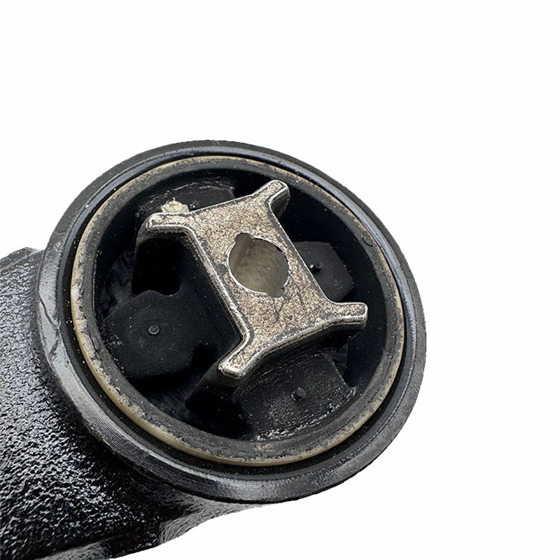 1806A9 180669 1806J9 New Auto parts Right Engine Mount Torsion resistant bracket for Peugeot 508 Citroen C5