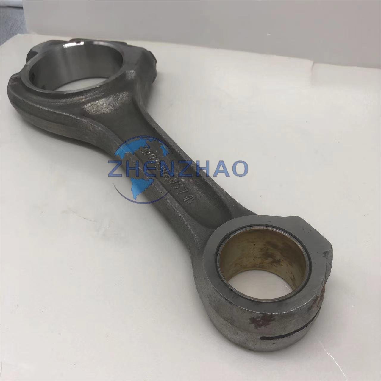 Durable PU126Ti Engine Spare Parts D2366 Connecting Rod DE12 Engine Con Rod For Doosan
