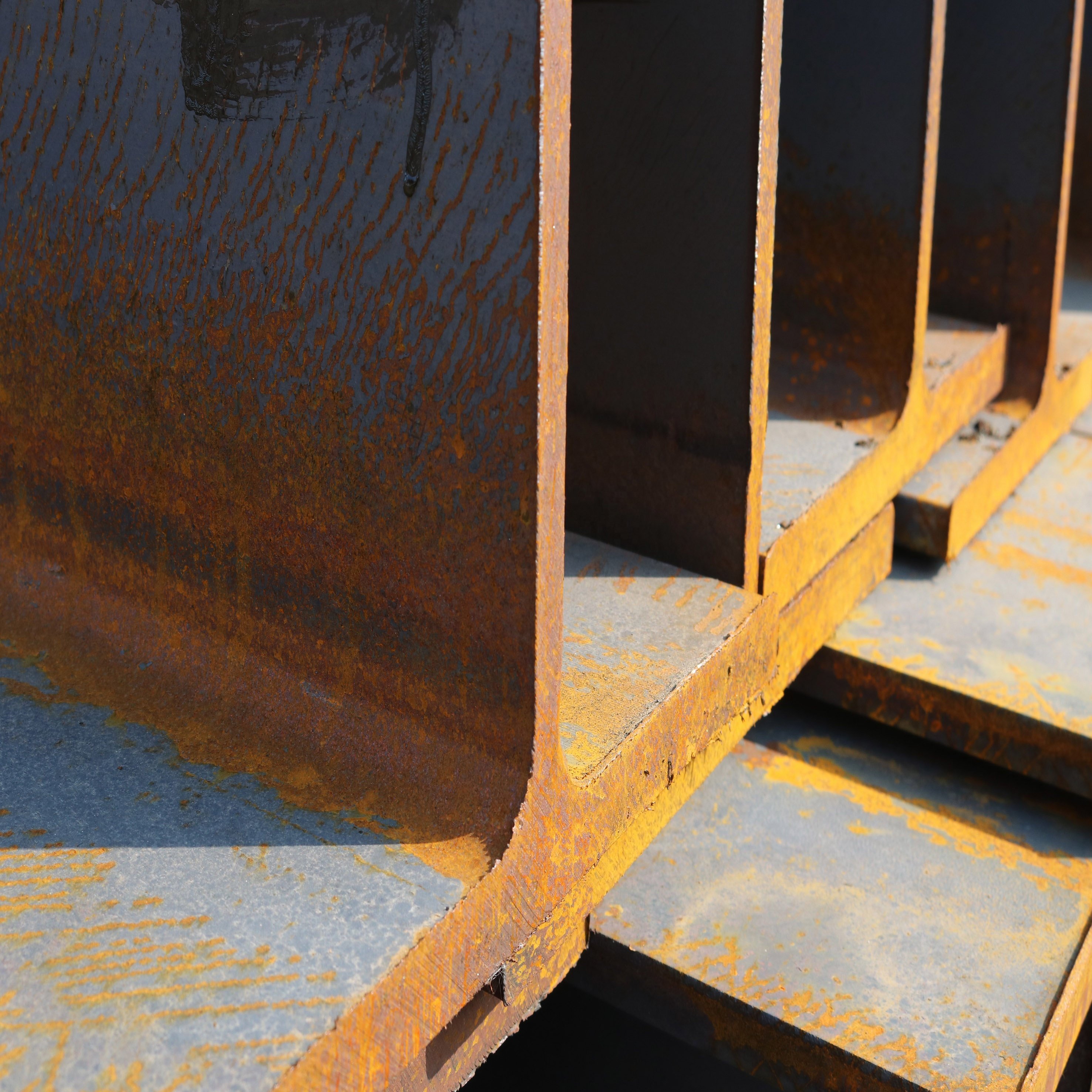 Hot-rolled iron-carbon steel h-beams concrete fence h-beam mould h-shape beam cutting machine