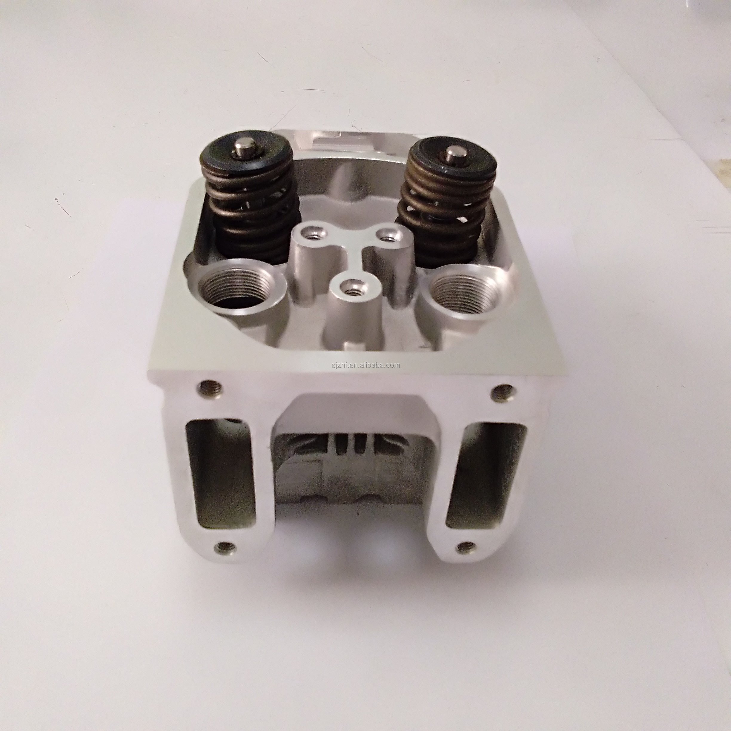 deutz FL912 / 913 engine cylinder head assy gasket for sale