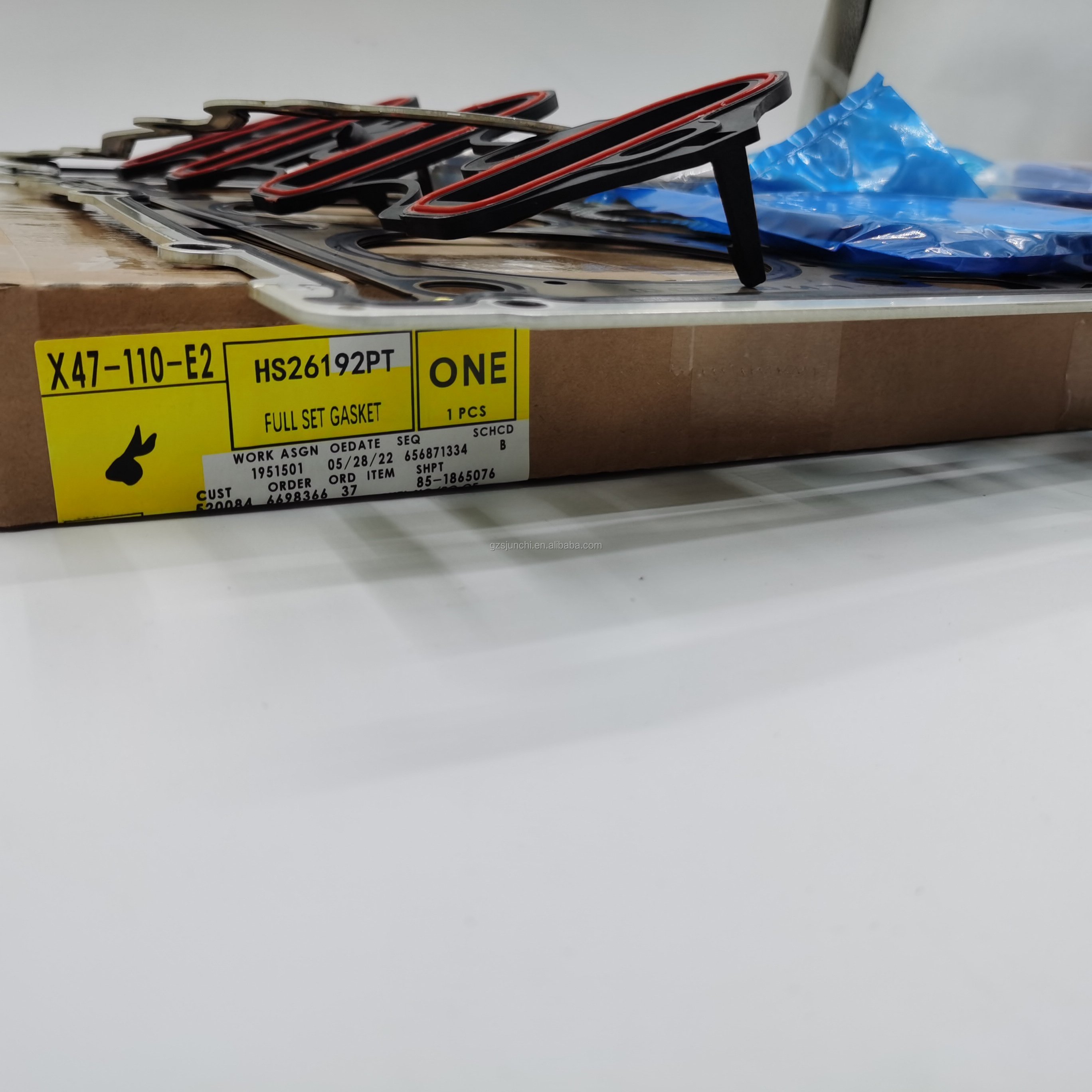 HS26192PT HS54332 Cylinder Head Gasket HS26192PT-2 HS26192PT-4 CS9284 12589227 B 12575392 B 12610046 B 12612350
