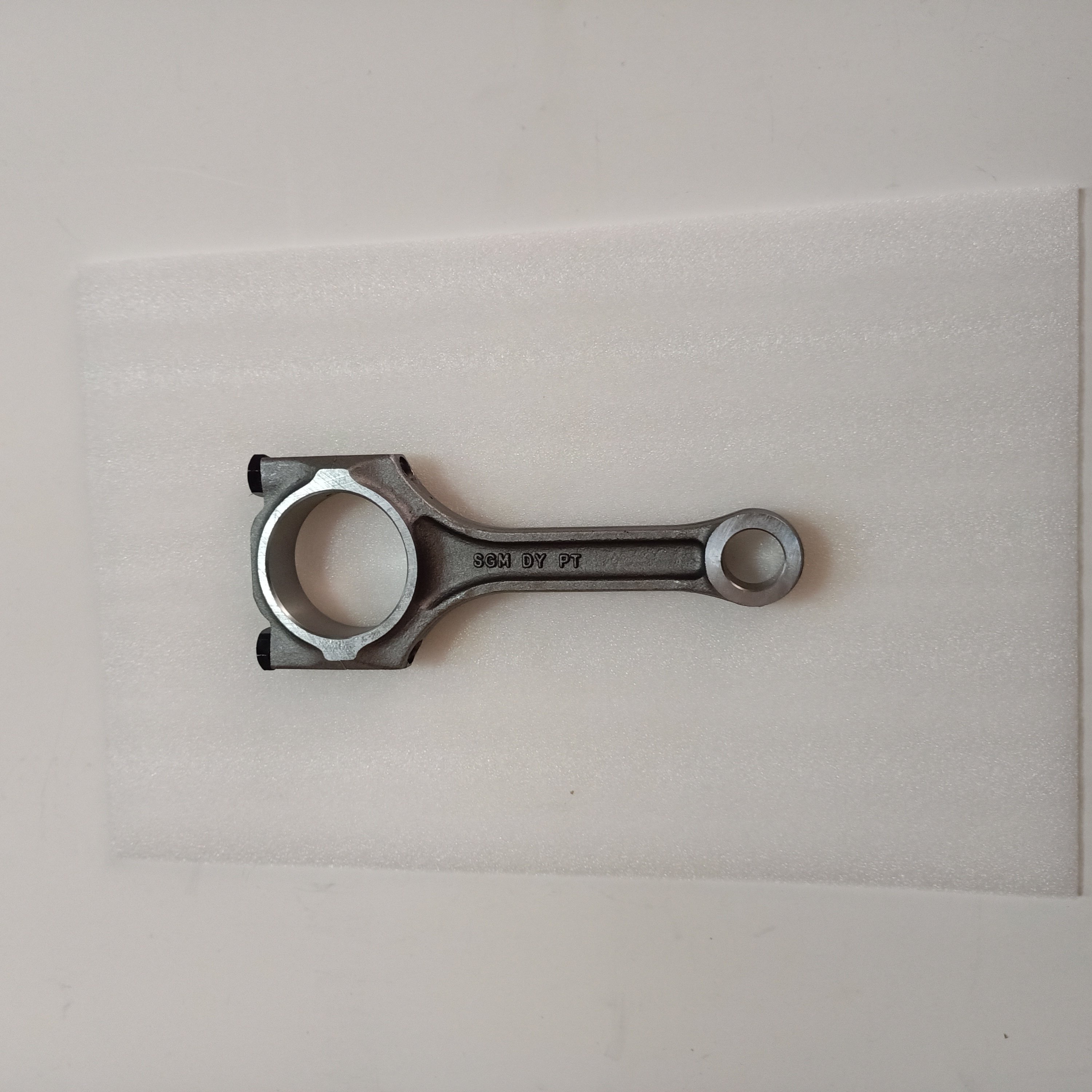Engine connecting rod suitable for Chevrolet Aveo 1.6L 1.4L OEM 94580740 5492799 96351922 A90281724