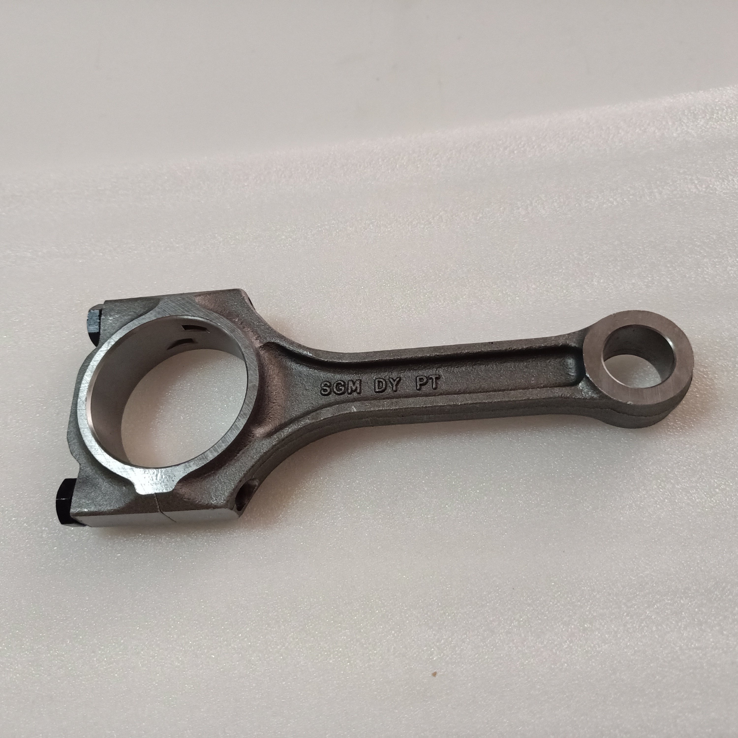 Engine connecting rod suitable for Chevrolet Aveo 1.6L 1.4L OEM 94580740 5492799 96351922 A90281724
