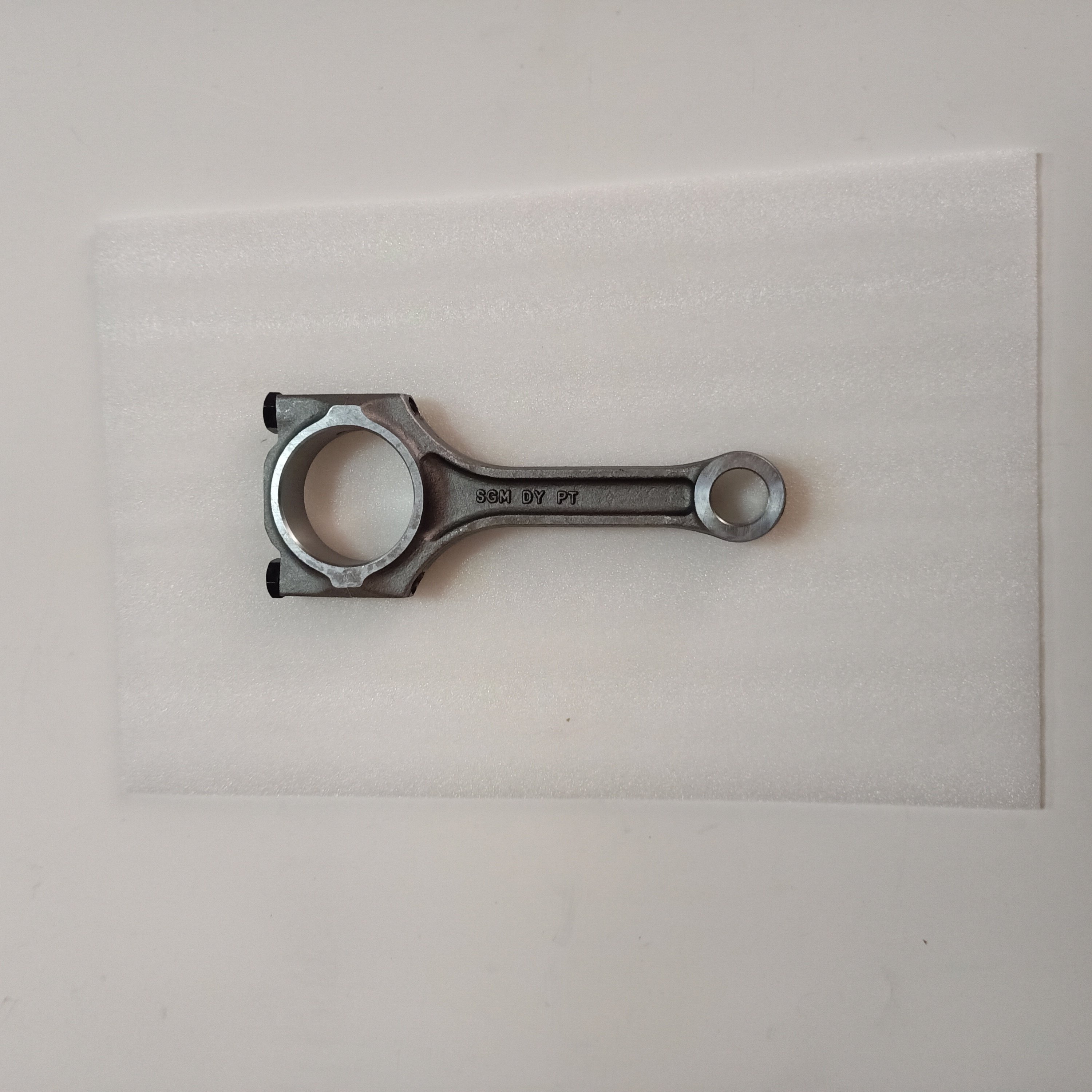 Engine connecting rod suitable for Chevrolet Aveo 1.6L 1.4L OEM 94580740 5492799 96351922 A90281724