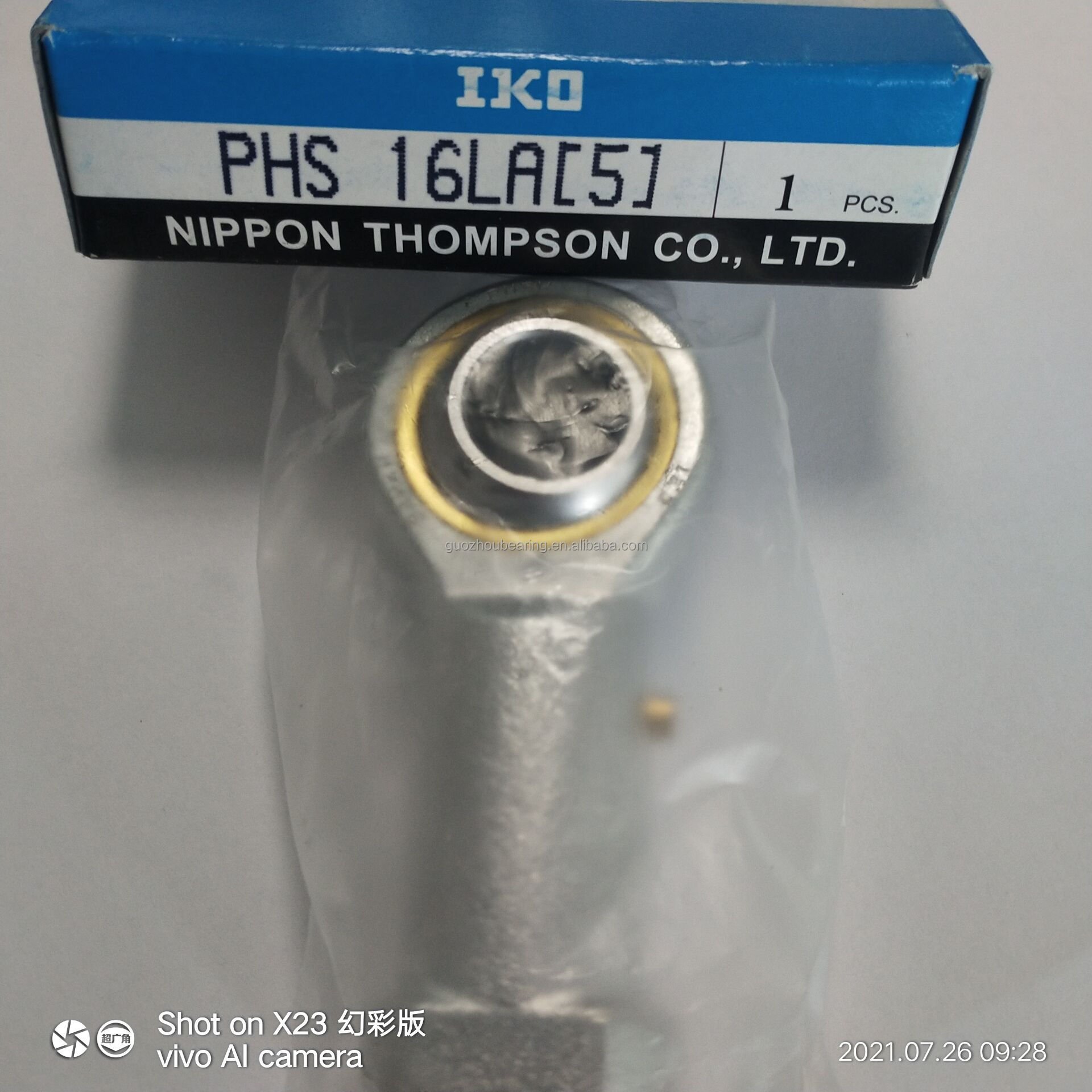 Original IKO Female Threaded Rod End Bearings PHS16 PHS16A PHS16LA Ball Joint Bearing 16mm