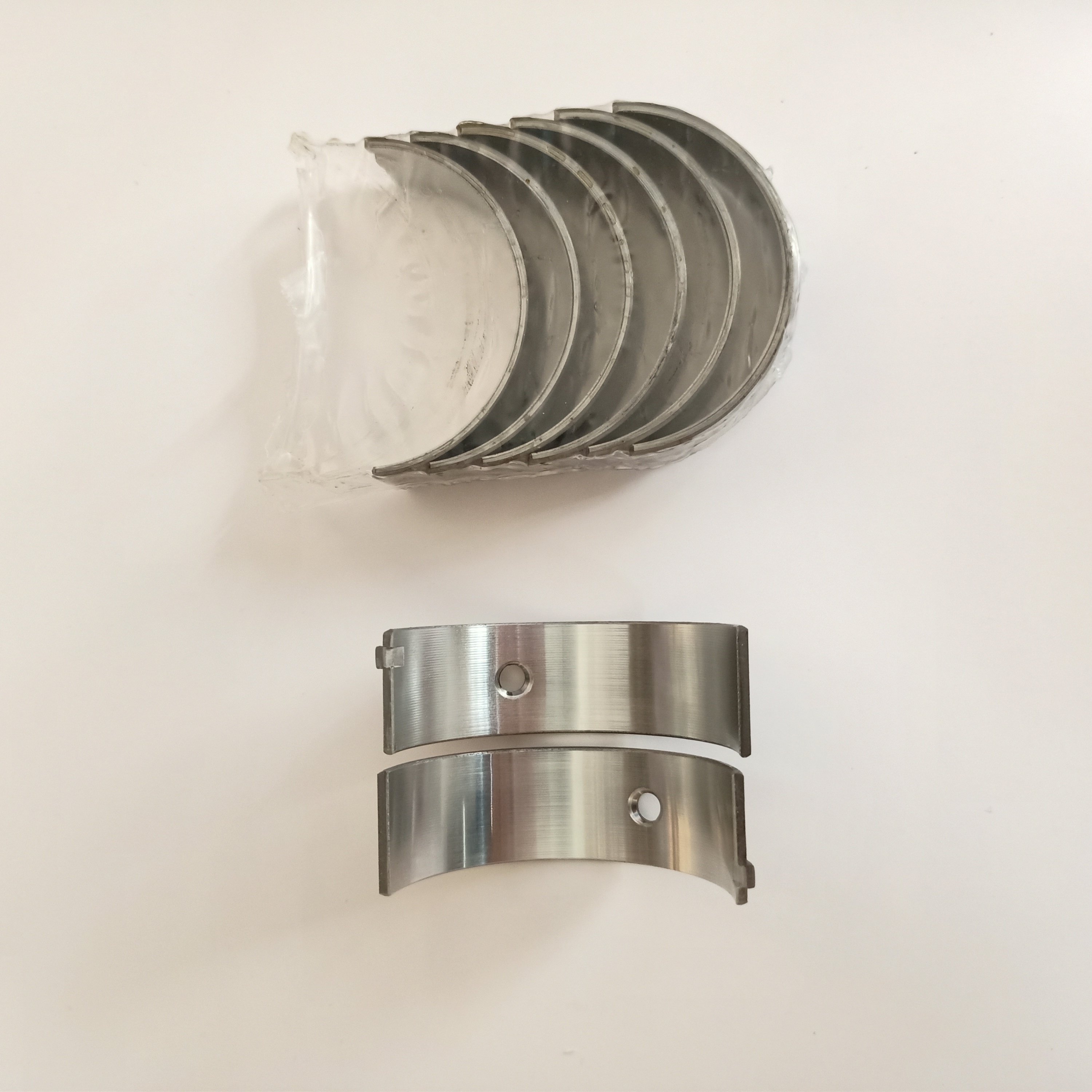 The connecting rod bearing assembly is suitable for Daewoo Vauxhall Buick Chevrolet Sail Cruze Avio 93744930/93184458/93742707