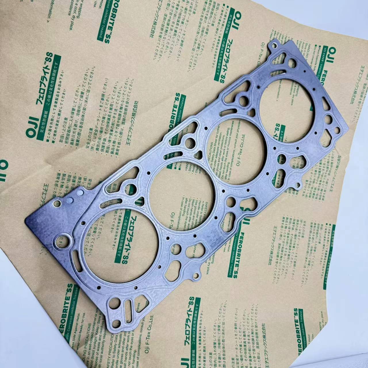 diesel engine is suitable for Kubota V2607 service spare cylinder bed 1J700-03313Cylinder Head Gasket