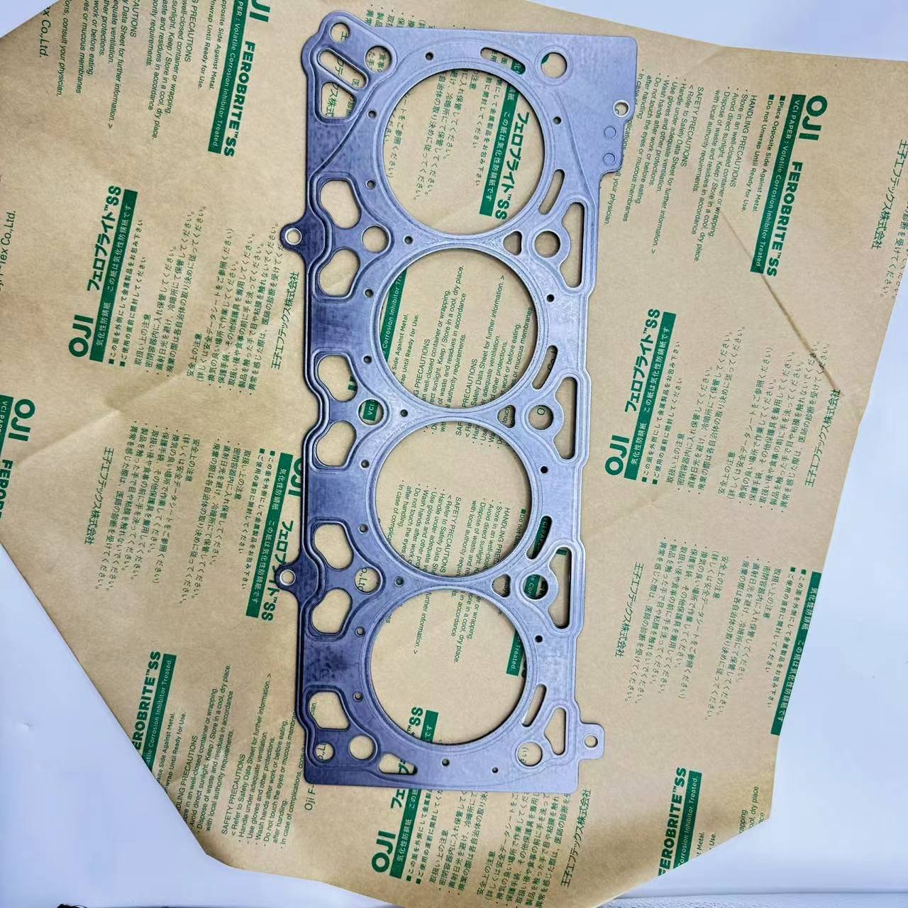diesel engine is suitable for Kubota V2607 service spare cylinder bed 1J700-03313Cylinder Head Gasket