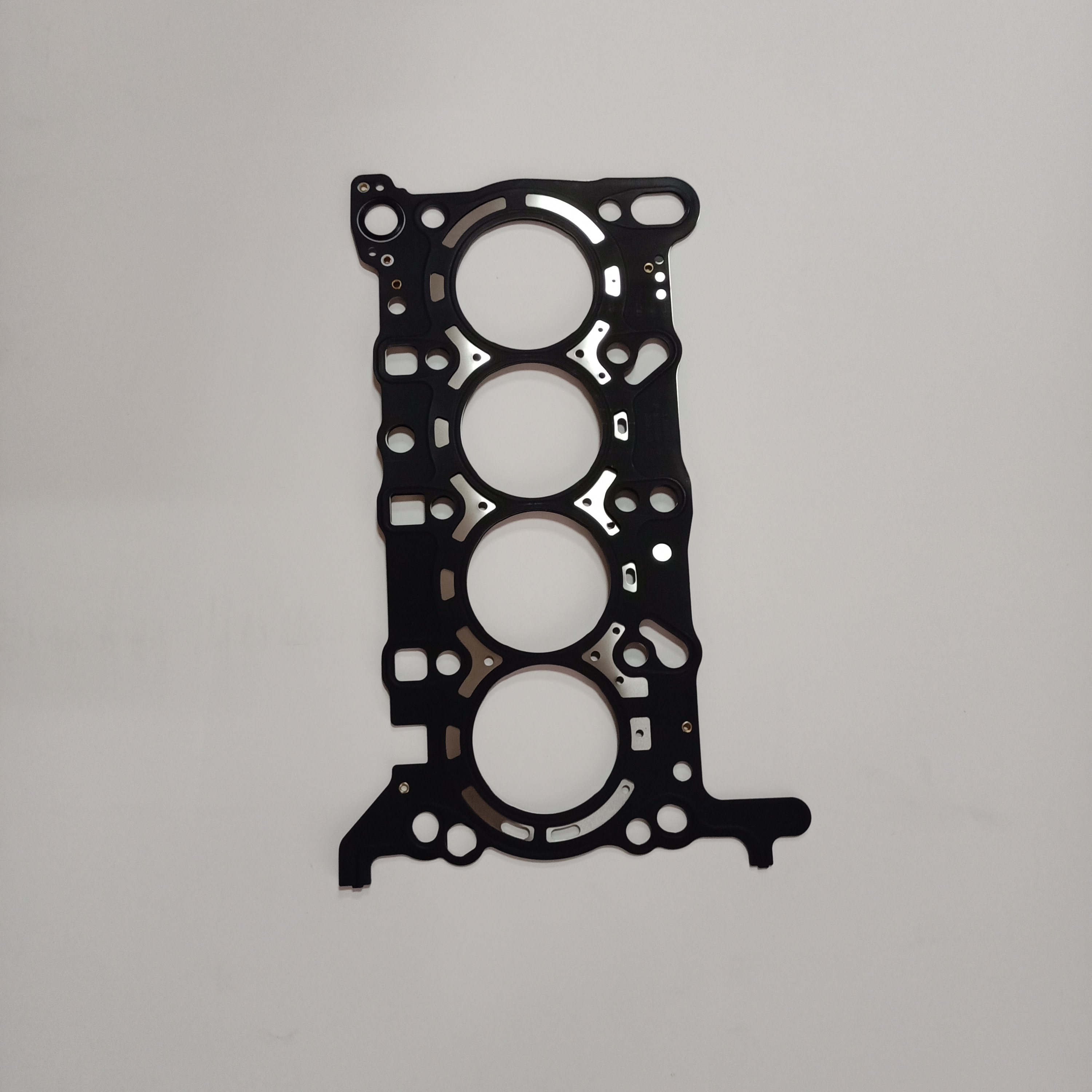 Engine Cylinder Head Gasket Kit 12681524 12681523 12654991 12663440 Compatible Malibu Cruze Spark Truck