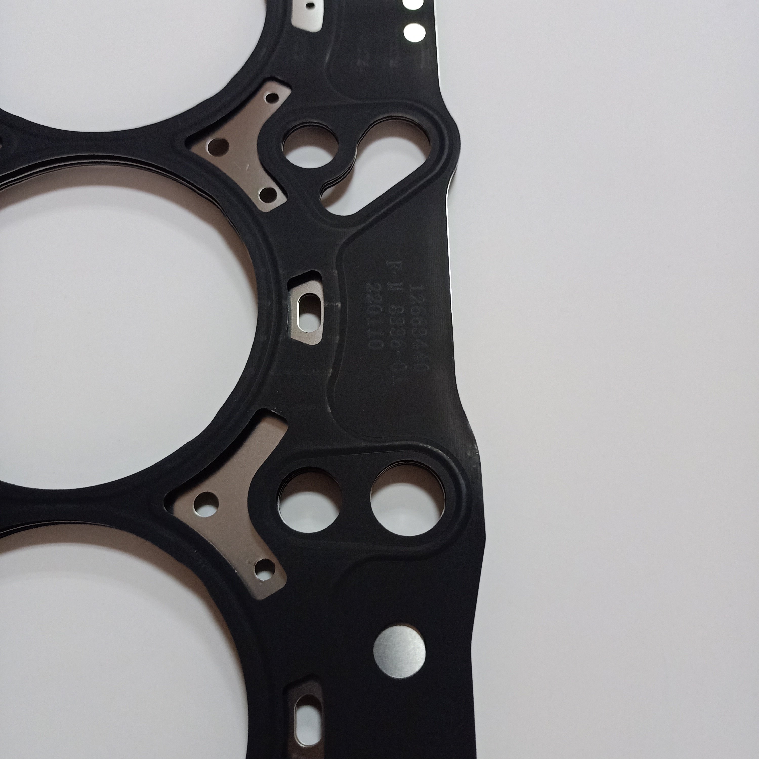 Engine Cylinder Head Gasket Kit 12681524 12681523 12654991 12663440 Compatible Malibu Cruze Spark Truck