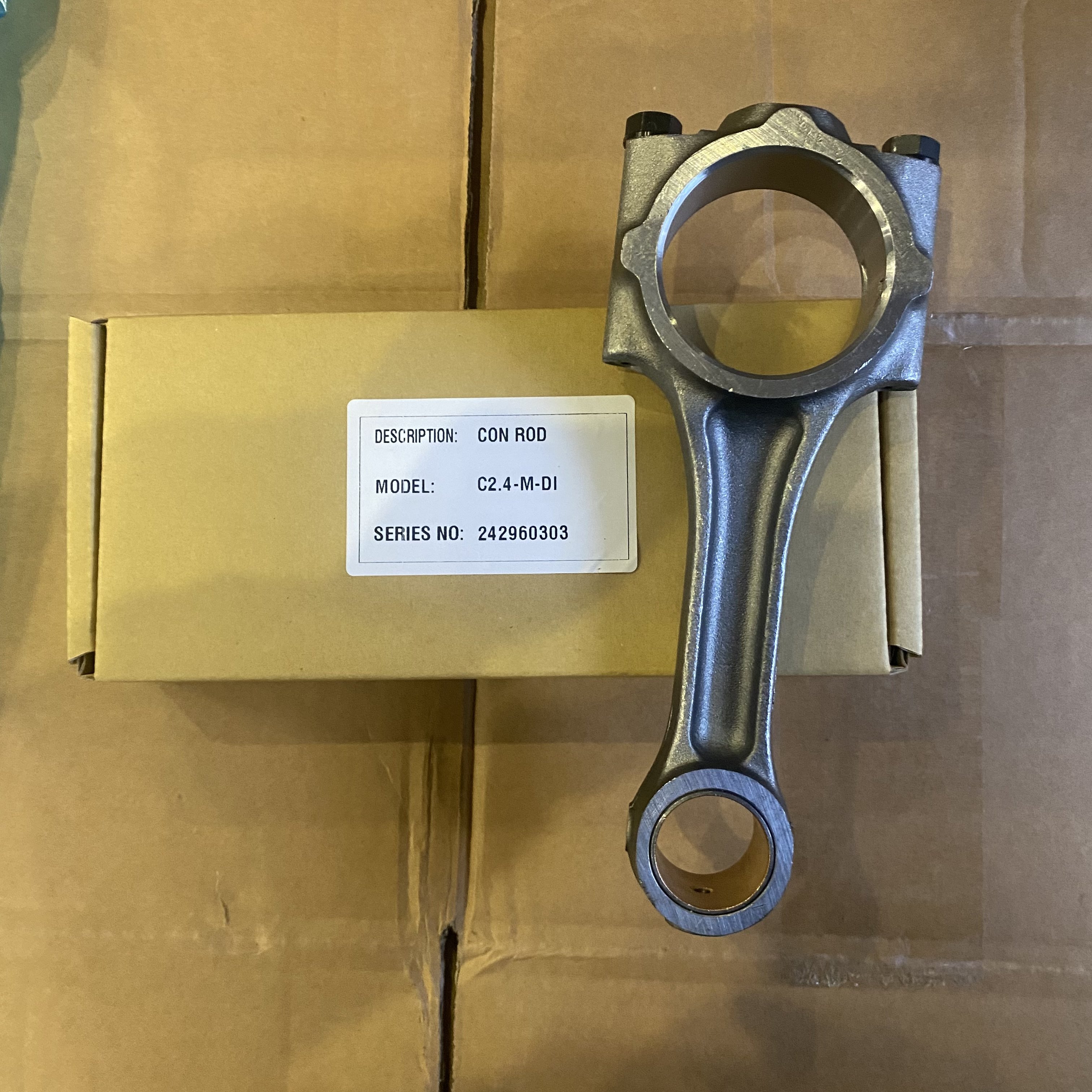 Brand new C2.4 Diesel engine connecting rod 242960303 engine piston rod For Engine spare parts