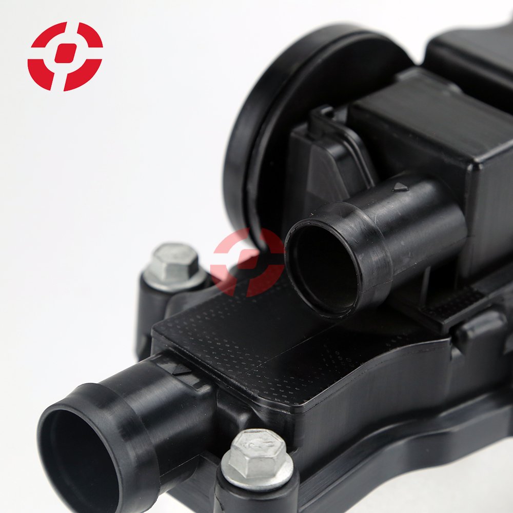 High Quality Engine Valve Cover auto spare parts Auto Parts Engine Valve Cover For Range Rover OE LR110348