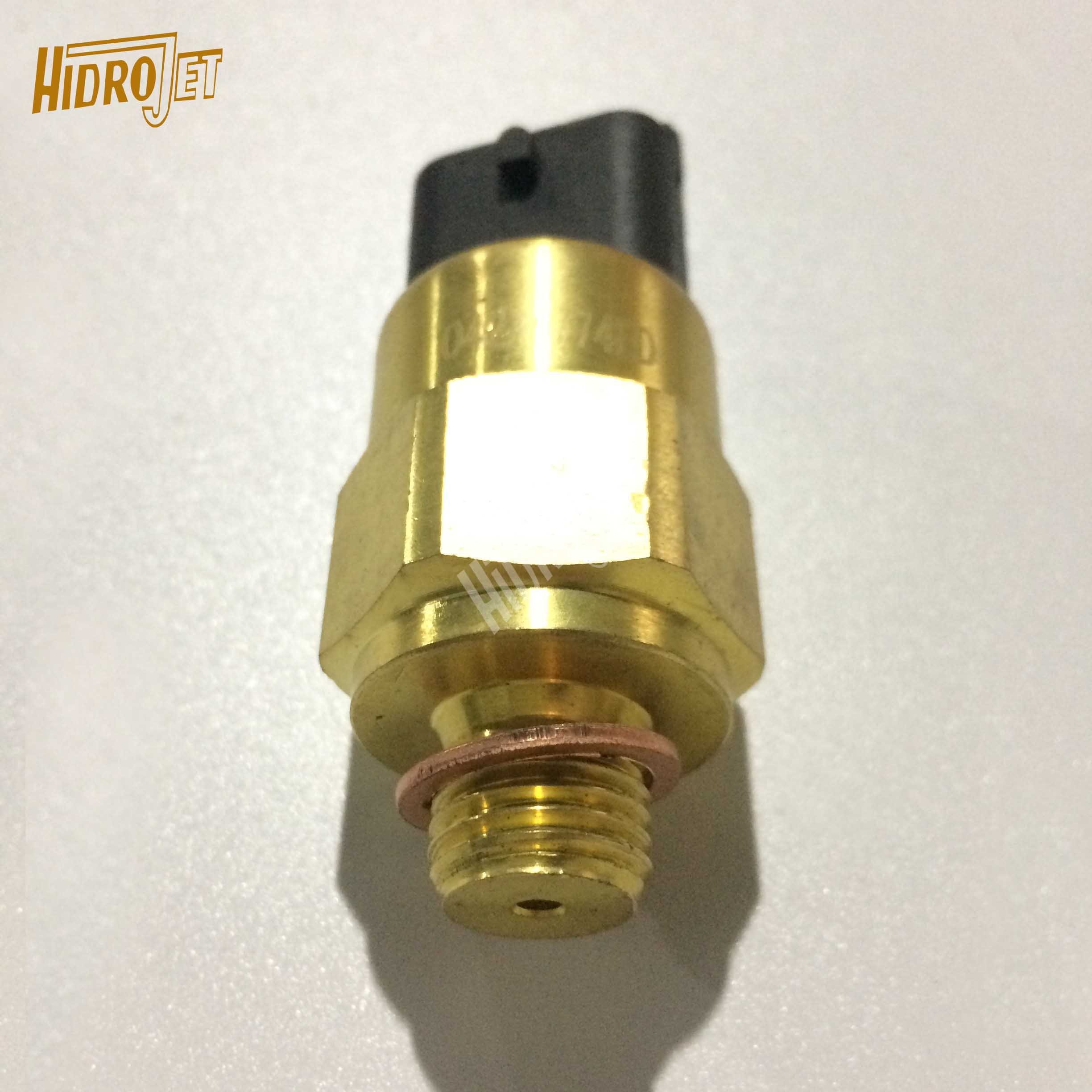 HIDROJET excavator parts EC210B engine part oil pressure sensor 04215774 pressure sensor 0421-5774 for D6E