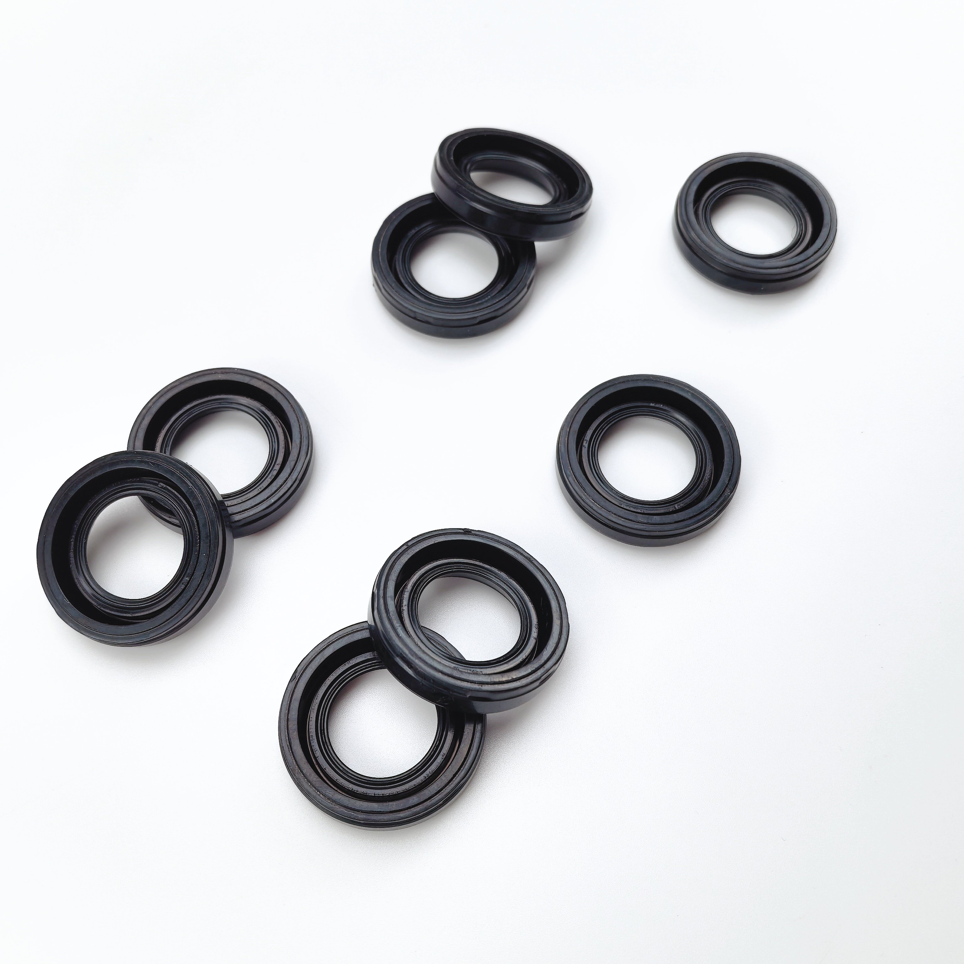 Engine Overhaul Cylinder Head Gasket Kit for TOYOTA 04111-38150 3UR TOKASHIKI