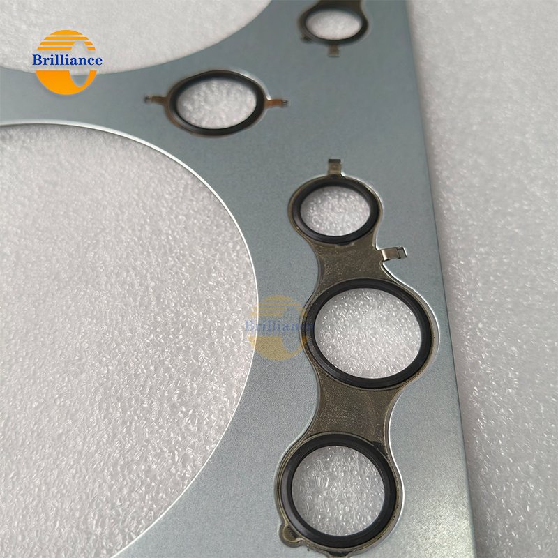 High quality Diesel engine cylinder head gasket for Dci11 engine 420HP 465HP D5010477117