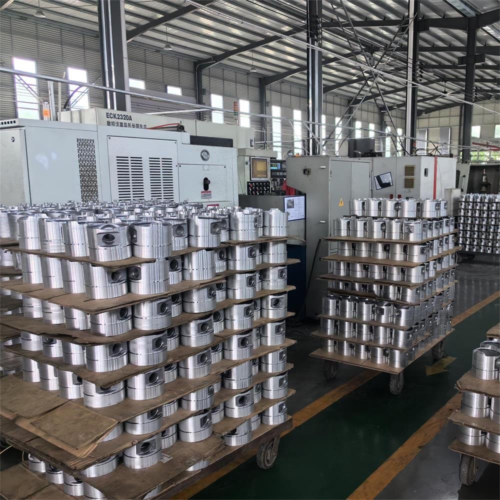 Construction machinery diesel engine spare parts cylinder liner piston connecting rod kit 0425 3771 0428 2014 1013 for deutz