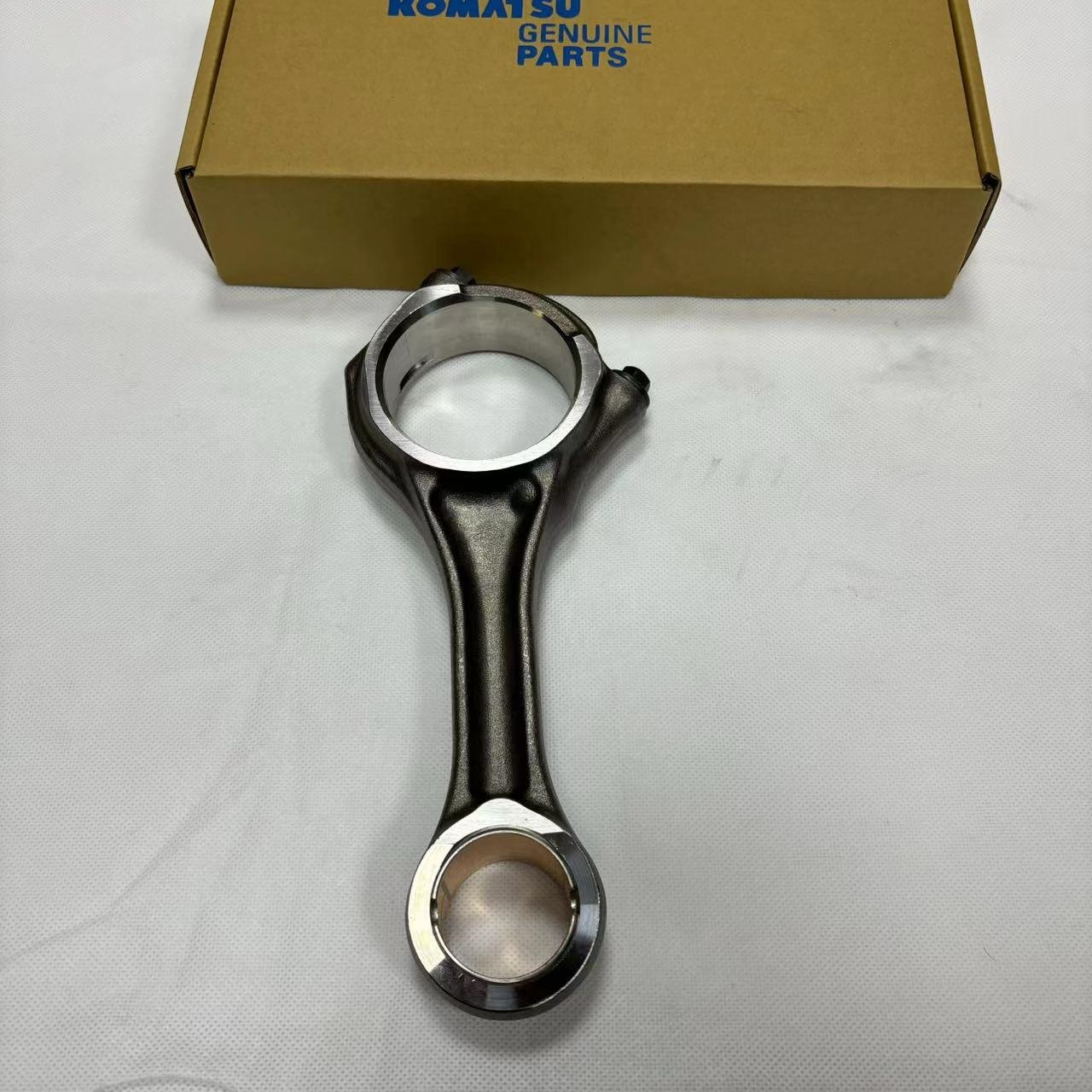 6D107 PC220-8 engine connecting rod 6737-32-3120 PC210-10 6D107E-2 Connecting Rod Bearing 4893693 3969562 3901170 3939859