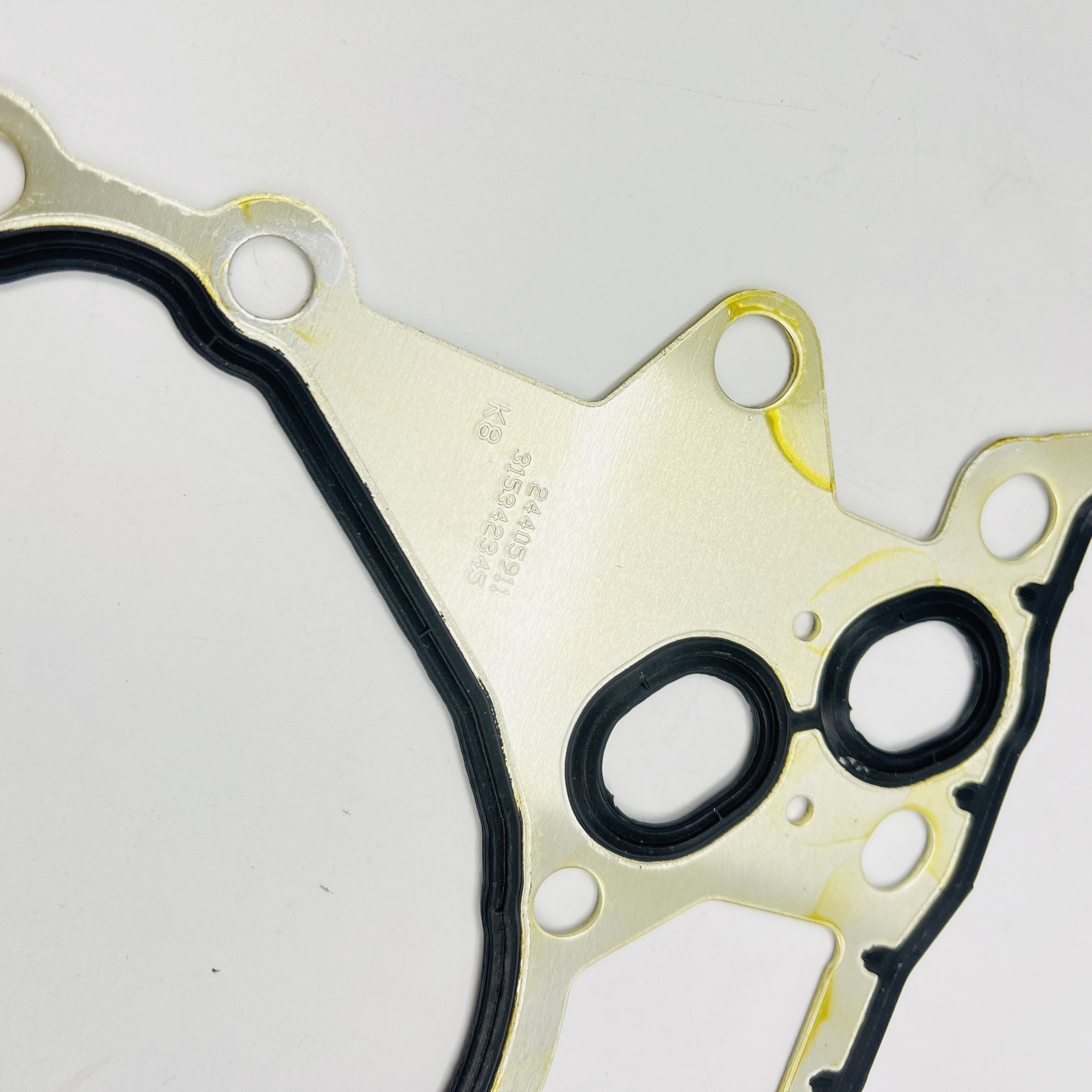Engine Parts Front Cover Gasket 24405911 Timing Cover Gasket for Chevrolet Cruze Aveo1.6 1.6L 1.8LEngine sealing gasket