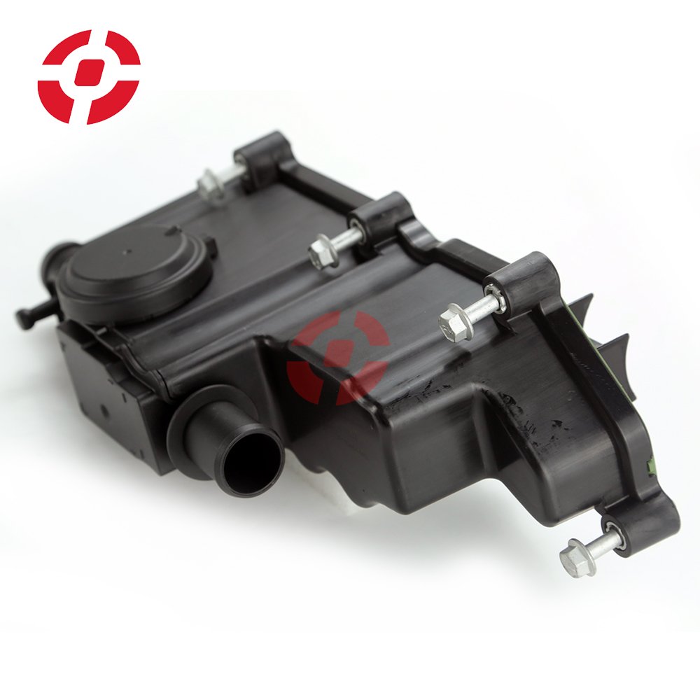 High Quality Auto Parts Engine Crankcase Vent Valve For Jaguar For Range Rover OE LR110464