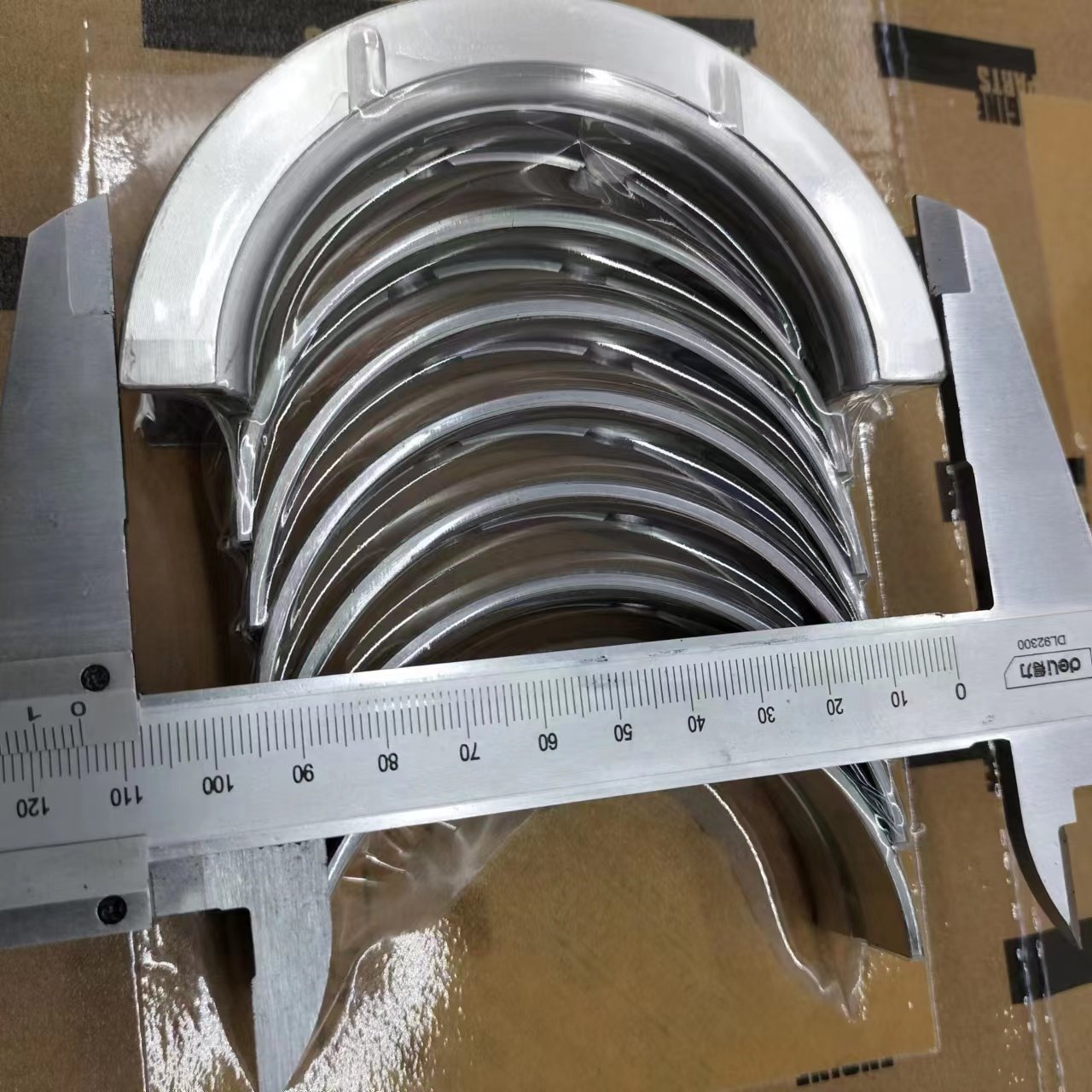 XUNPO 6BT 6B5.9 6BT5.9 Engine Main Bearing 3802070 Connecting Rod Bearing Set 3939859 4893693 for Excavators