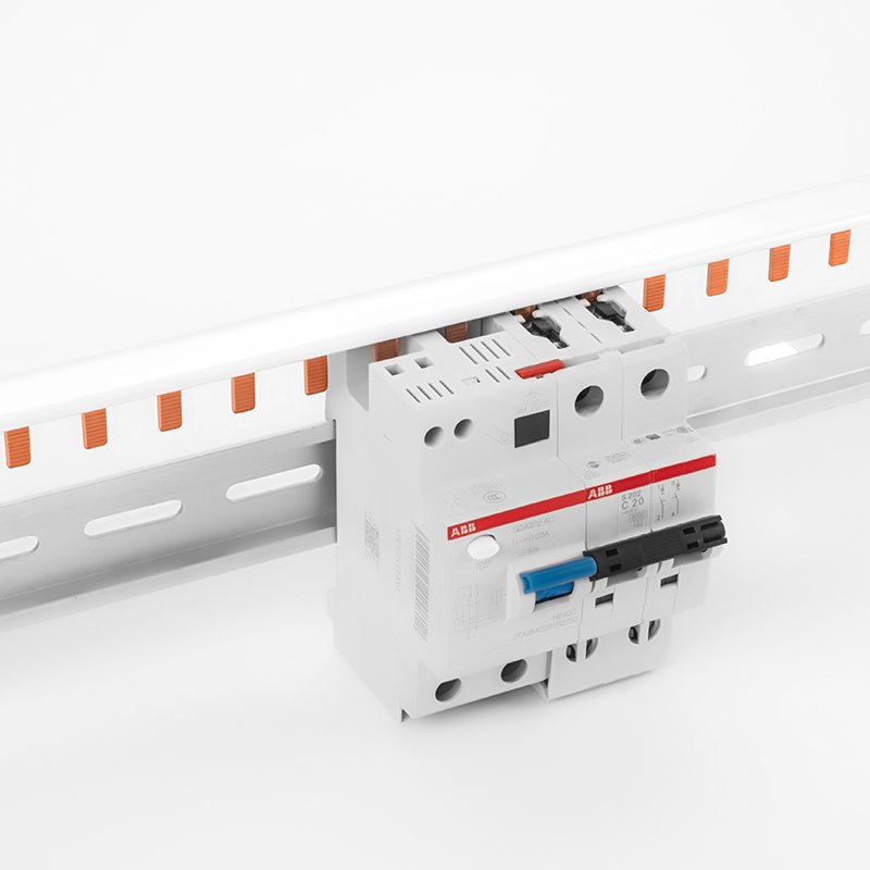 Electrical Busbar 2P Copper Busbar Connection Air Switch MCB Circuit Breaker Crimp Busbar Copper Bar