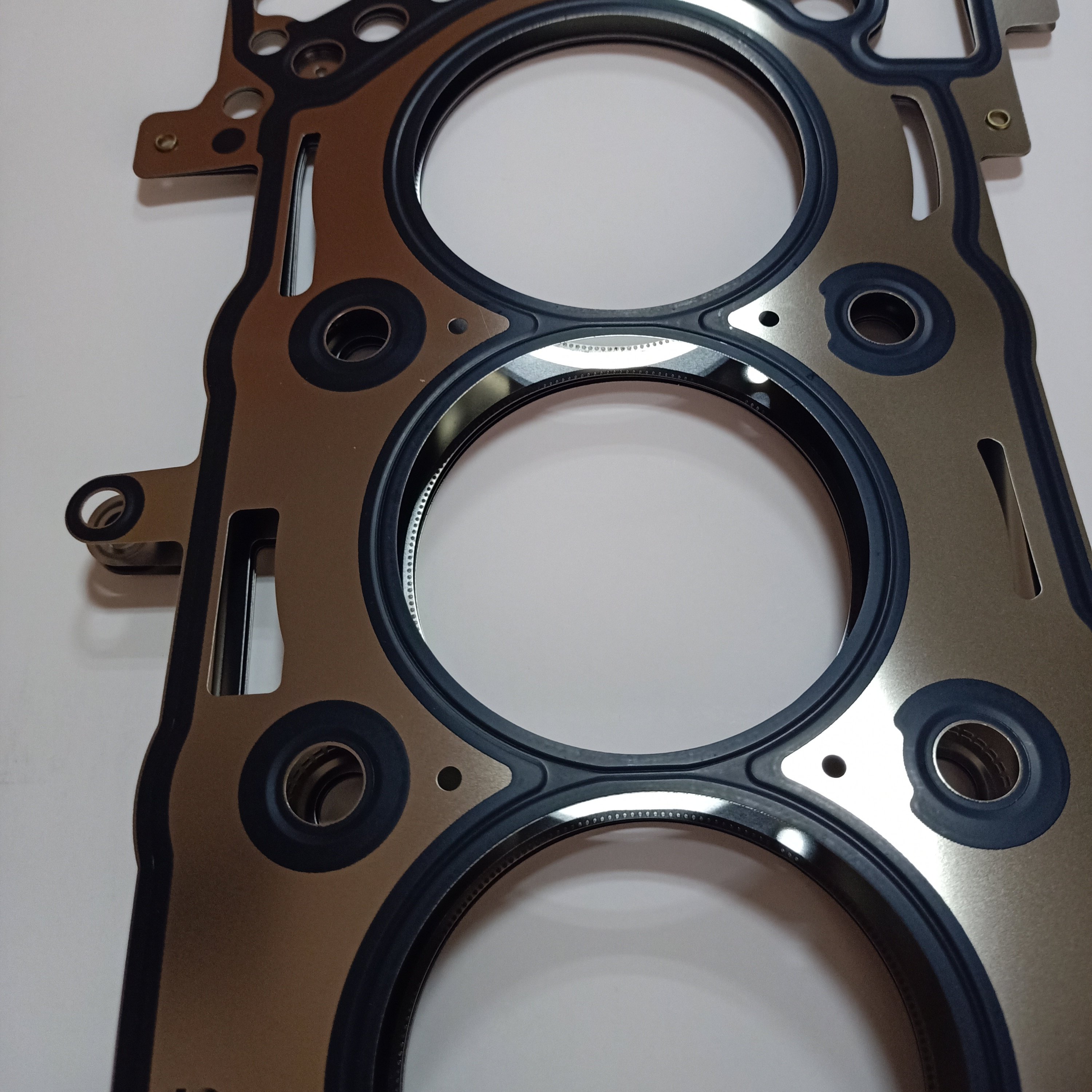 Original genuine cylinder head gasket Chevrolet includes Malibu XL XT4 XT5 S CT5 CT6 automotive parts 55486594